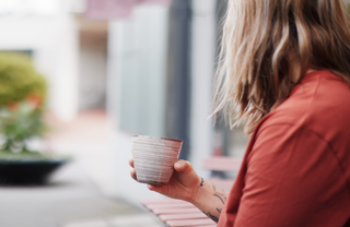 Handdrejad kaffemugg