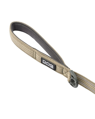 Hundinspiration DOG Copenhagen Freestyle koppel i färgen desert dune med vadderat neoprenhandtag och tillbehörsögla