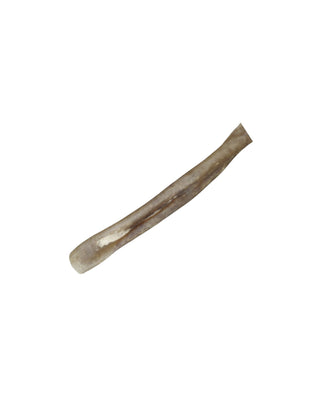 Hundinspiration Kero tuggben av dovhjortskinn, 15 cm naturligt tuggben för hundar och valpar utan tillsatser.