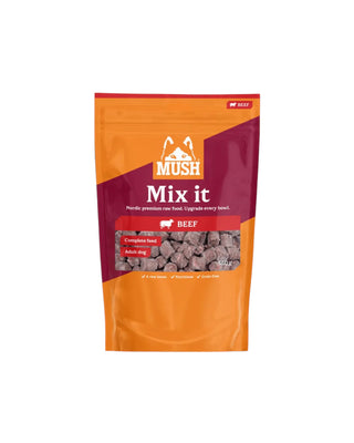 Hundinspiration MUSH Mix it fryst råfoder med nöt i en 560g förpackning för hundar.